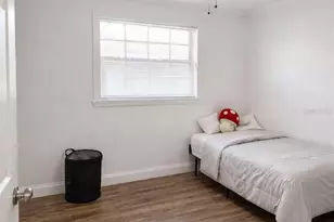 1021 Fairburn Ave, Clearwater, FL 33755 - Photo 19