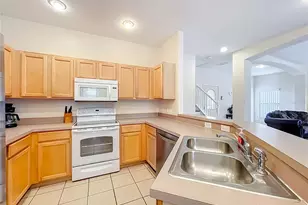 16620 Caribbean Breeze Way, Clermont, FL 34714 - Photo 9