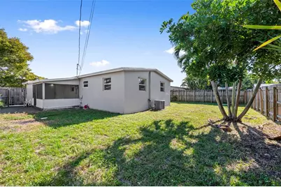 5641 NE 8th Avenue, Wilton Manors, FL 33334 - Photo 15