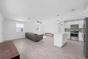 5641 NE 8th Ave, Wilton Manors, FL 33334 - Photo 5