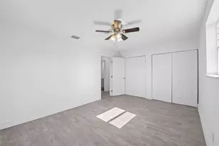 5641 NE 8th Ave, Wilton Manors, FL 33334 - Photo 9