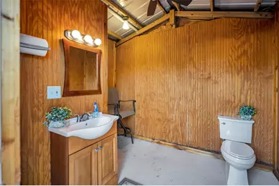 2433 Duquesne Avenue, Apopka, FL 32712 - Photo 49