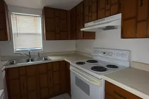 613 E San Sebastian Ct, Altamonte Springs, FL 32714 - Photo 5