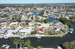 1472 47th Ave NE, Saint Petersburg, FL 33703 - Photo 9