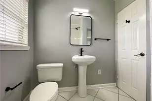 910 S Mills Ave, Orlando, FL 32806 - Photo 13