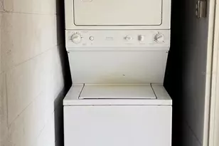 910 S Mills Ave, Orlando, FL 32806 - Photo 19