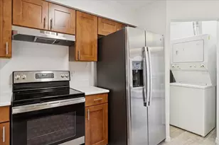 4617 Gate Pl, Orlando, FL 32811 - Photo 13