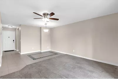 4848 Marks Terrace #400, Orlando, FL 32811 - Photo 5