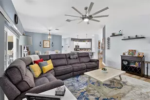 7022 Minchew Cir, The Villages, FL 34762 - Photo 3