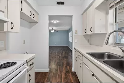 126 Summer View Circle, Winter Haven, FL 33880 - Photo 9