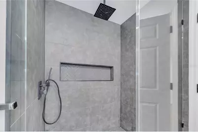 6593 Queens Borough Avenue #202, Orlando, FL 32835 - Photo 23