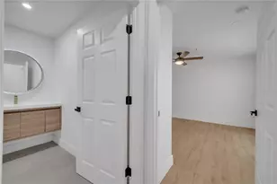 6593 Queens Borough Ave, Orlando, FL 32835 - Photo 27