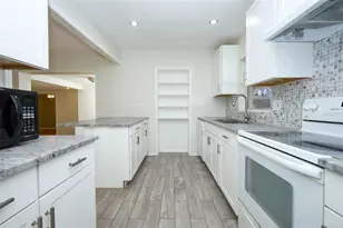 819 Canovia Ave, Orlando, FL 32804 - Photo 19