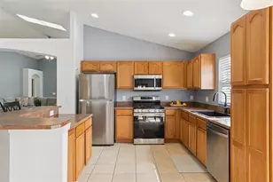 158 Hypolita Ave, Davenport, FL 33897 - Photo 13