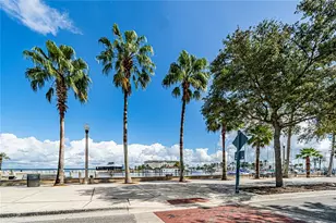 284 N Oak Ave, Sanford, FL 32771 - Photo 19