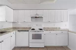 621 Ashberry Ln, Altamonte Springs, FL 32714 - Photo 9