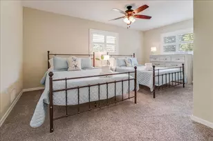 5724 10th Ave Dr W, Bradenton, FL 34209 - Photo 47