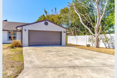 20 Woodlands Circle, Ormond Beach, FL 32174 - Photo 1