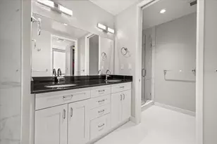 150 E Robinson St, Orlando, FL 32801 - Photo 19