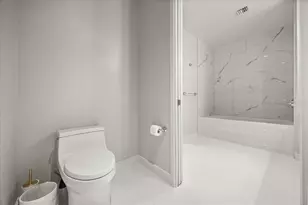 150 E Robinson St, Orlando, FL 32801 - Photo 21