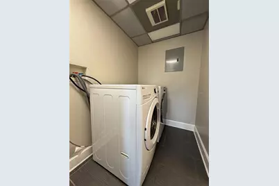 151 E Washington Street #321, Orlando, FL 32801 - Photo 25