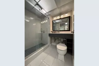 151 E Washington Street #321, Orlando, FL 32801 - Photo 17