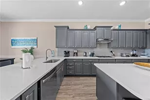785 Golden Bear Dr, Reunion, FL 34747 - Photo 33