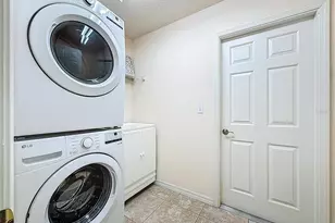 12014 Tournament View Ave, New Port Richey, FL 34654 - Photo 51