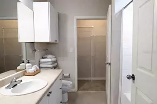 911 N Orange Ave, Orlando, FL 32801 - Photo 9