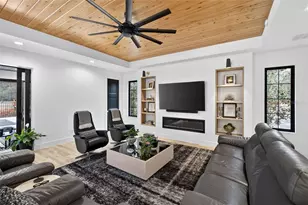 26321 Avenida Las Colinas, Howey in the Hills, FL 34737 - Photo 3