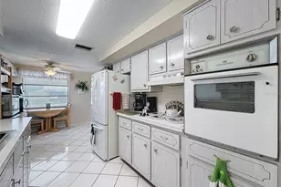 5346 Mosaic Dr, Holiday, FL 34690 - Photo 11