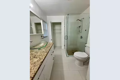 8143 Chelsworth Drive, Orlando, FL 32835 - Photo 11