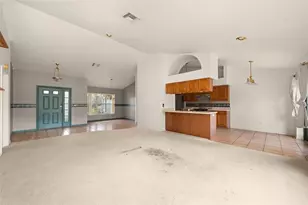 2701 Sunrise Dr, Sebring, FL 33872 - Photo 9