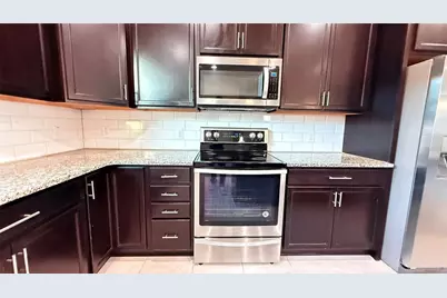 588 Piazza Point, Oviedo, FL 32765 - Photo 15