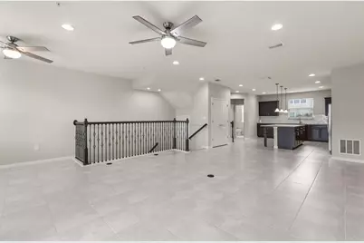 588 Piazza Point, Oviedo, FL 32765 - Photo 9