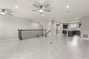 588 Piazza Point, Oviedo, FL 32765 - Photo 9