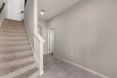 588 Piazza Point, Oviedo, FL 32765 - Photo 5