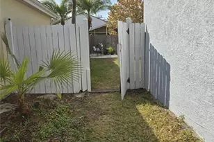 10704 Satinwood Cir, Orlando, FL 32825 - Photo 31