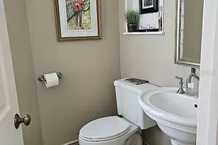 618 Crossfield Cir, Venice, FL 34293 - Photo 17