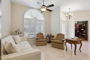 1500 Edgewater Dr, Mount Dora, FL 32757 - Photo 9