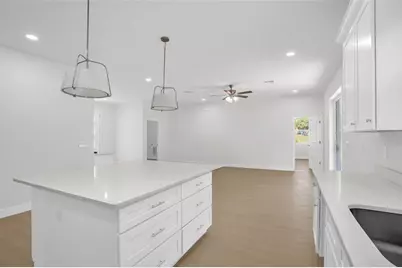 13311 Midway Avenue, Astatula, FL 34705 - Photo 11