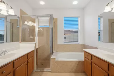 15692 Lemon Fish Drive, Lakewood Ranch, FL 34202 - Photo 29