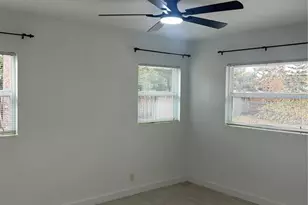 1725 Mosher Dr, Orlando, FL 32810 - Photo 31