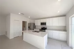 2118 Chris Dr, Winter Haven, FL 33884 - Photo 11