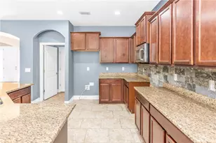 335 River Vale Ln, Ormond Beach, FL 32174 - Photo 5