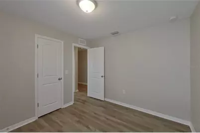 315 NE 25th Terrace, Cape Coral, FL 33909 - Photo 5