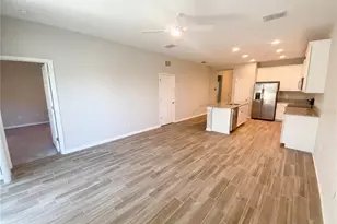 7423 Pool Compass Loop, Wesley Chapel, FL 33545 - Photo 3