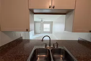 1718 SW 69th Terrace, Gainesville, FL 32607 - Photo 9