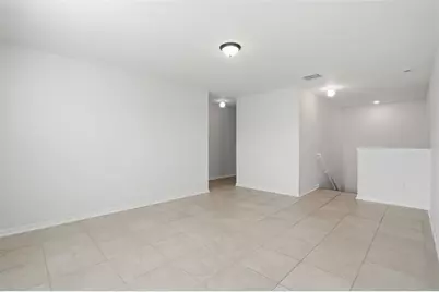 214 English Heritage Place, Dover, FL 33527 - Photo 11