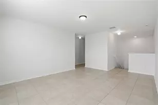 214 English Heritage Pl, Dover, FL 33527 - Photo 11